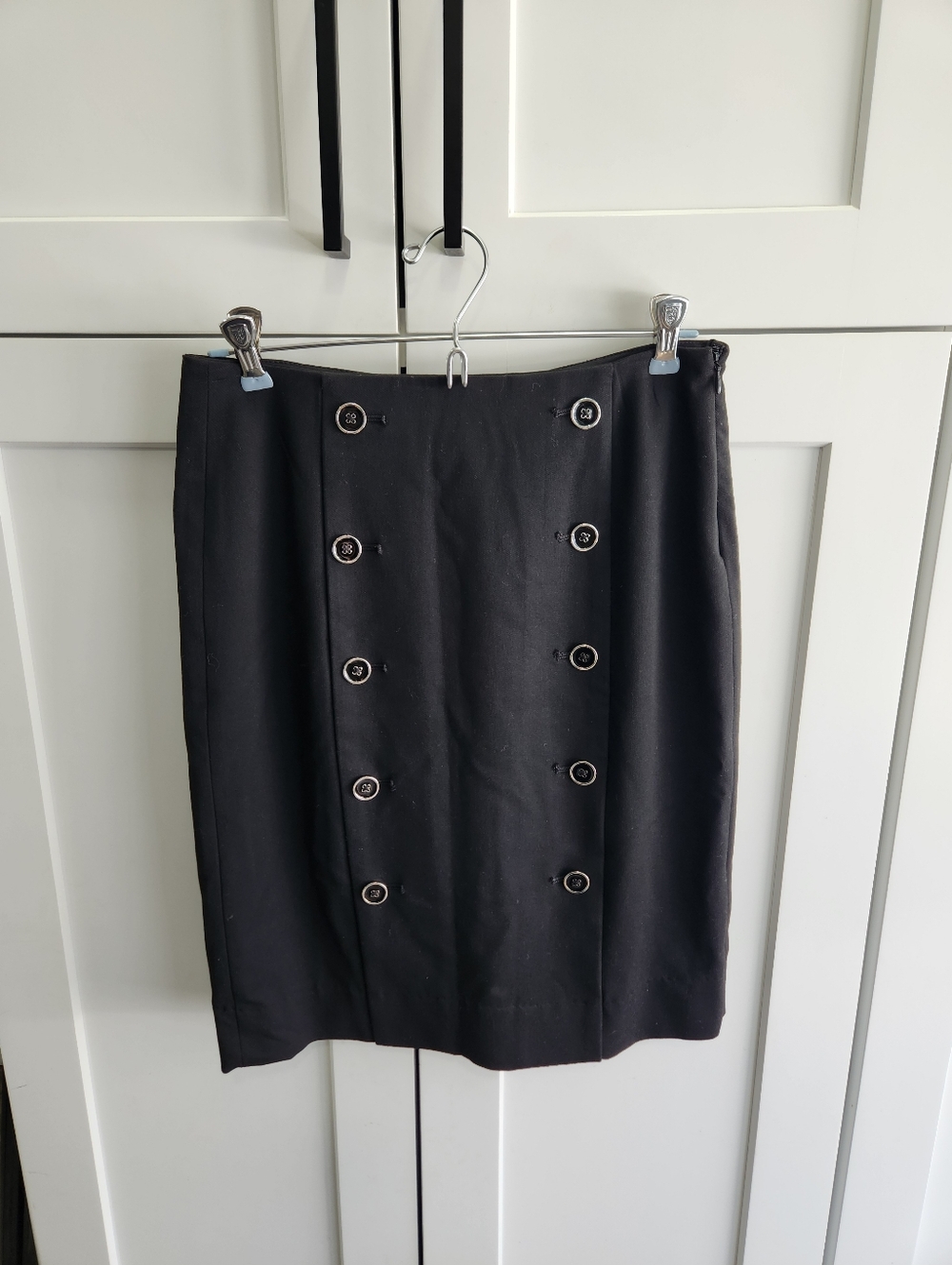WHBM Black Button Front Detail Pencil Skirt Career Office Size 2
